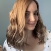 Volumateur capillaire en cheveux naturels blonds clair cendré pour chute de cheveux, cheveux fins et clairsemés et alopécie. Solution alopécie.