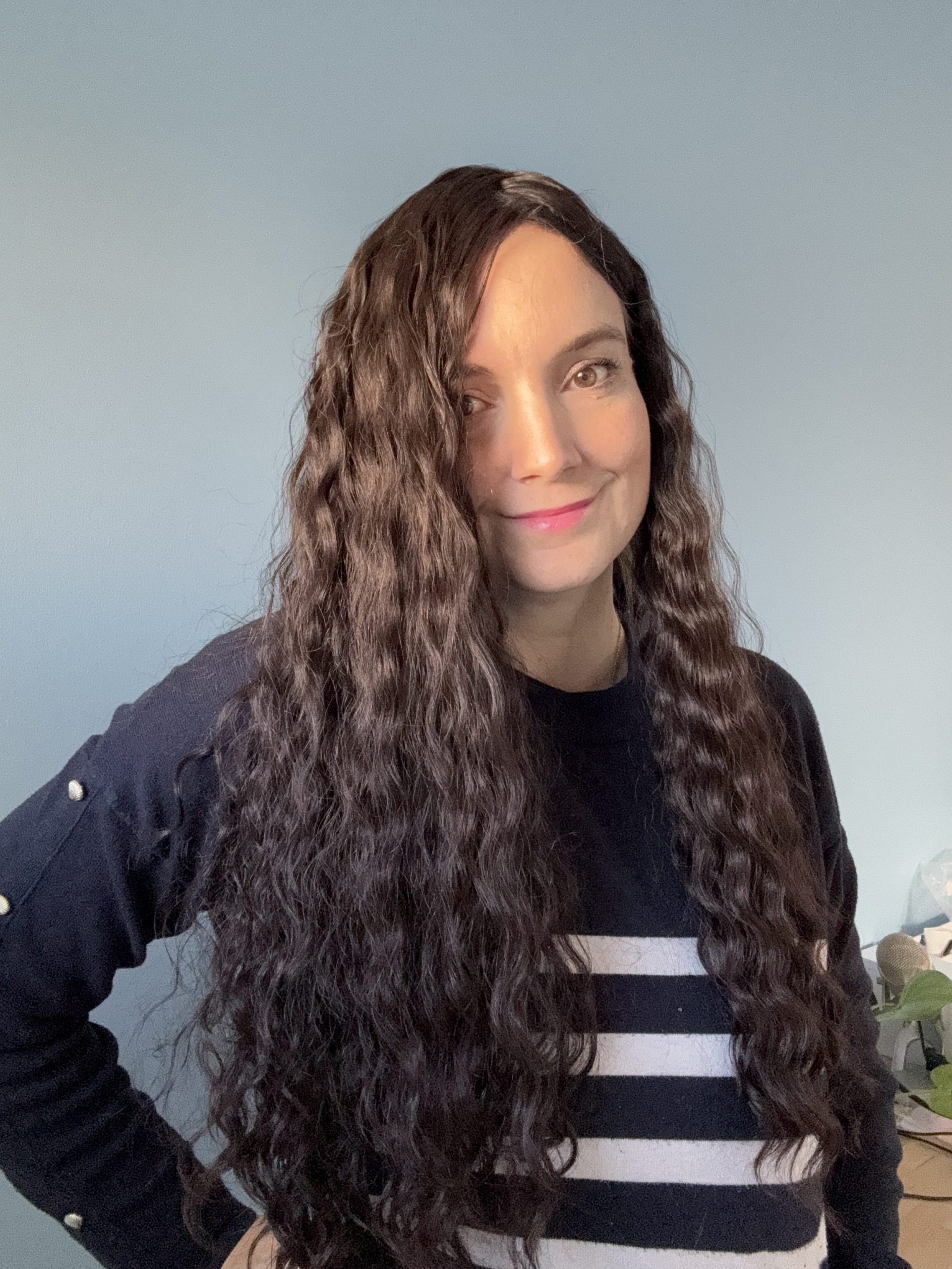 Toupet riccio in capelli naturali castano scuro. Ideale per caduta dei capelli. Soluzione per la caduta dei capelli.