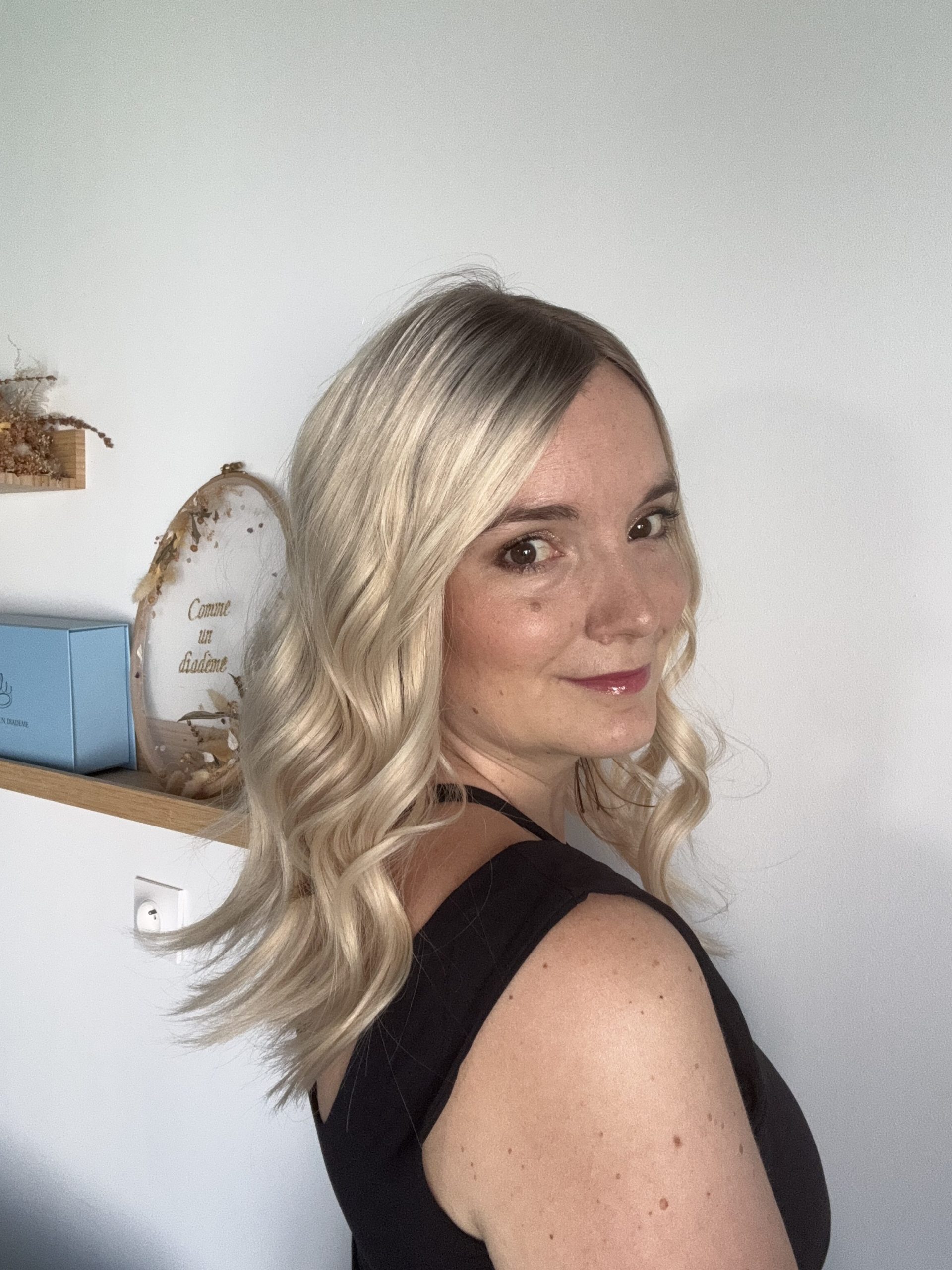 Haartopper van natuurlijke blonde polaire haren voor androgenetische alopecia, haaruitval, dunner wordende hoofdhuid.