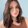 Perruque Kate en cheveux européens vierges. Idéale pour alopécie totale, androgénétique, cheveux fins et clairsemés.