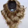 Volumateur capillaire Sophie en cheveux européens vierges.