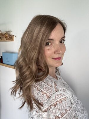 Lighthair topper  with highlights made from natural hair. A solution for alopecia, hair loss, thinning hair, or sparse hair.