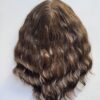 Volumateur capillaire ondulé pour alopécie androgénétique.