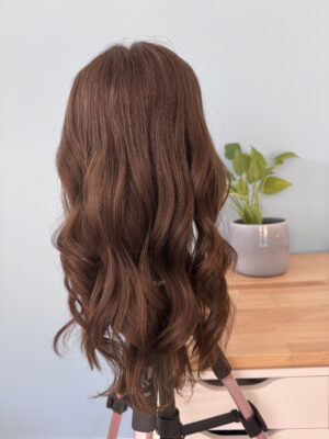 Volumateur capillaire en cheveux naturels slaves pour chute de cheveux, perte de densité, alopécie androgénétique.