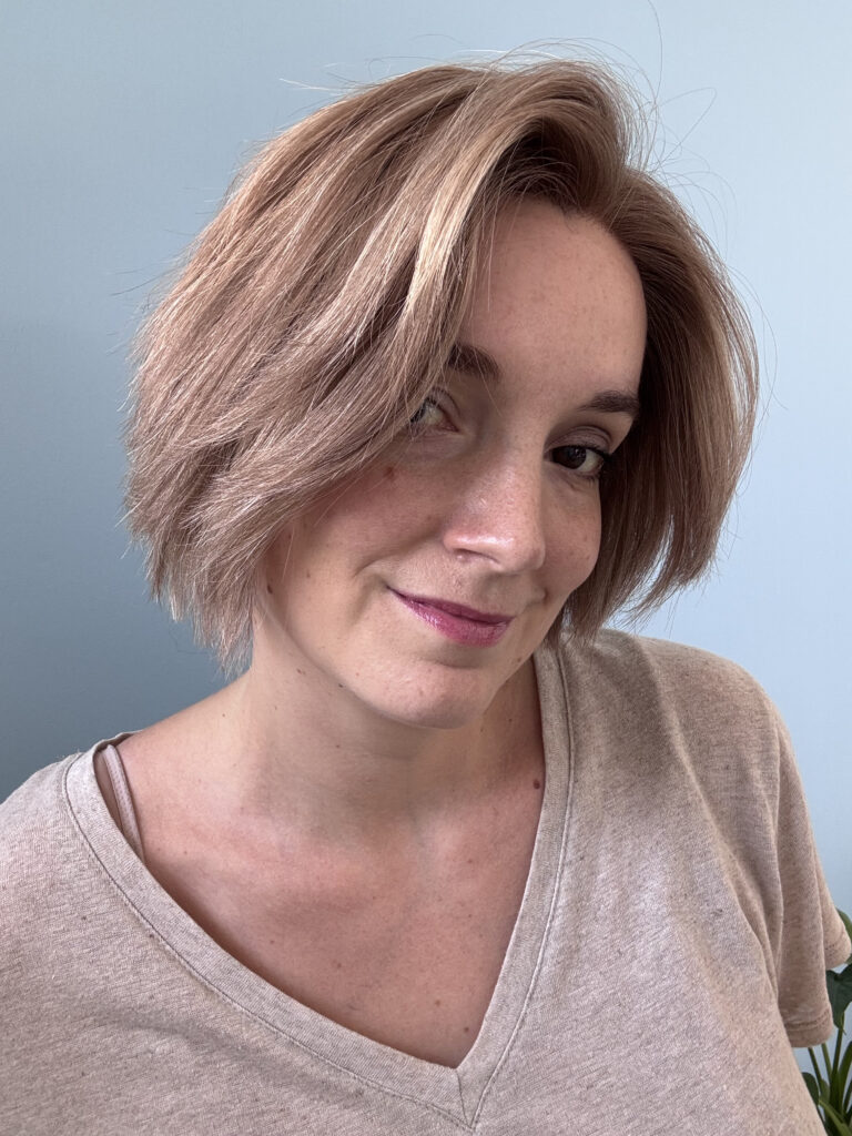 Perruque courte Anaïs