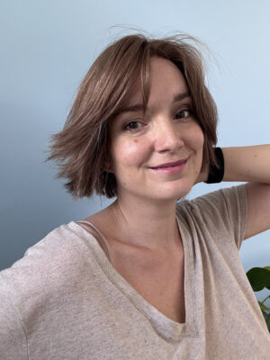 Perruque courte Claire en cheveux naturels