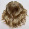 Volumateur capillaire Sophie en cheveux européens vierges.