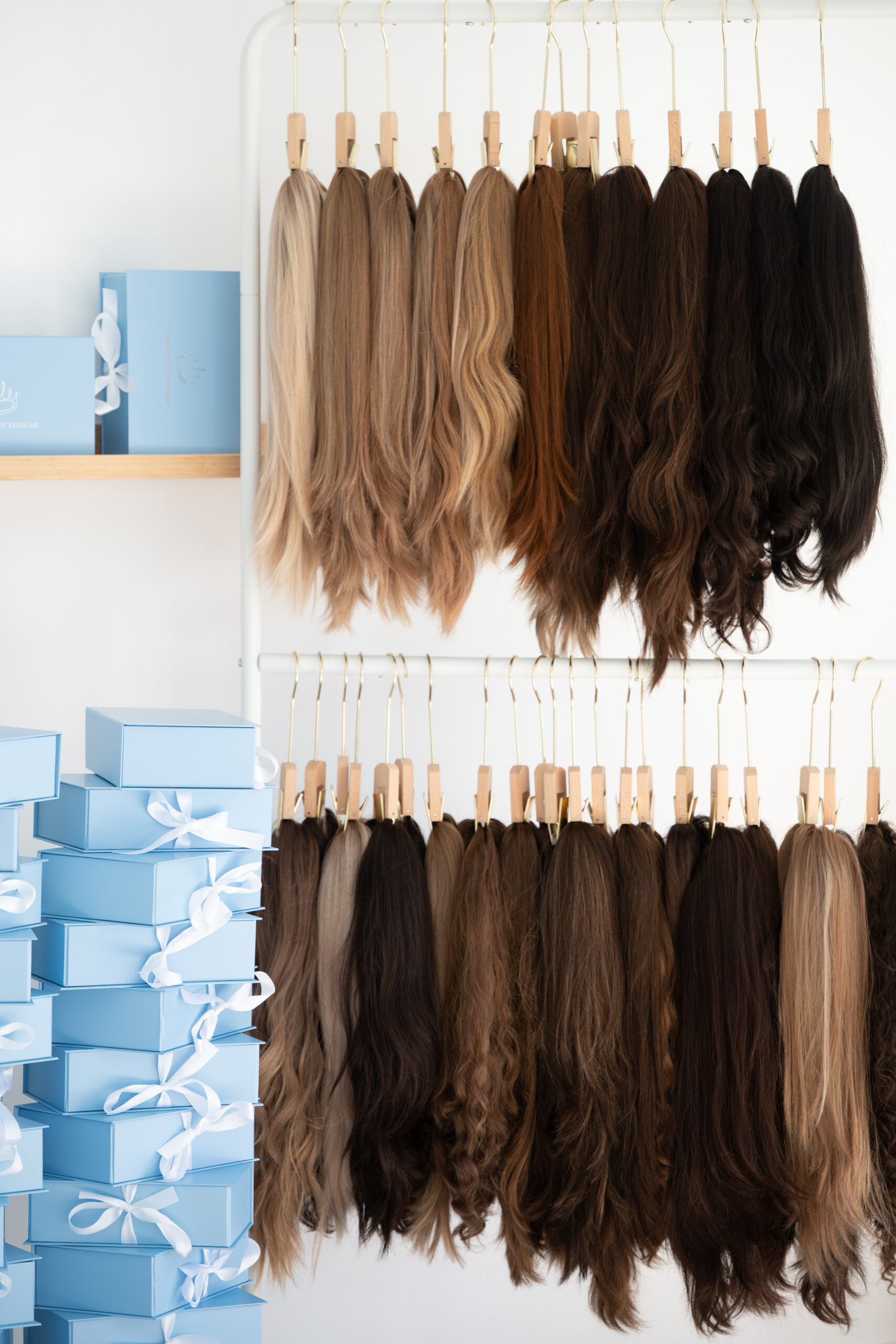 Volumateur capillaire pour alopécie androgénétique