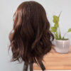 Perruque lace wig en cheveux naturels châtain foncé. Idéale pour alopécie totale, alopécie androgénétique, chute de cheveux ou simplement changement de style capillaire.