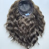 Volumateur capillaire chatain clair cendré en cheveux brésiliens naturels