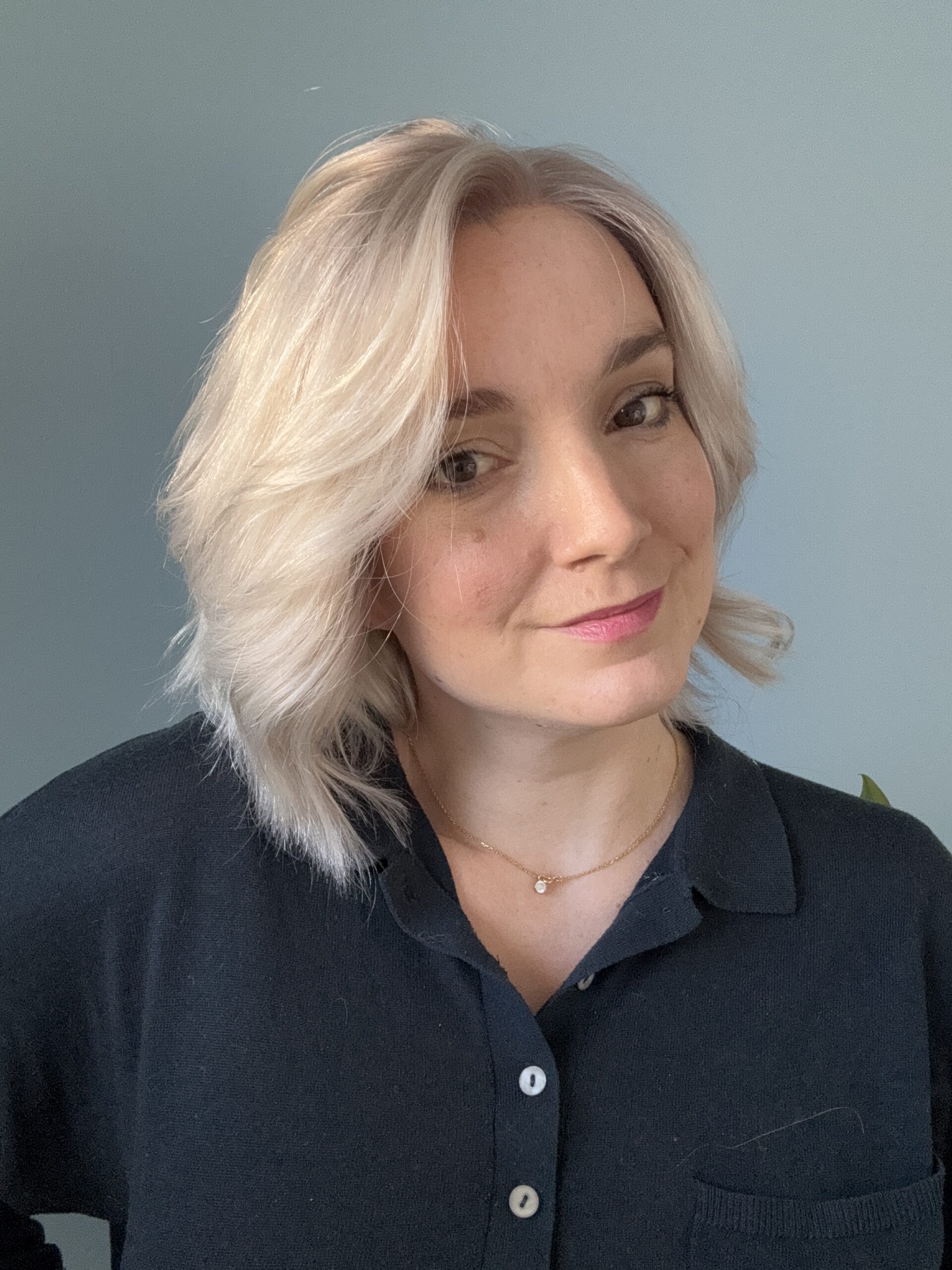 Perruque haut de gamme Meryl en cheveux naturels brésiliens