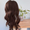 Volumateur capillaire Eva en cheveux naturels brésiliens pour alopécie androgénétique, cheveux fins ou manque de densité.