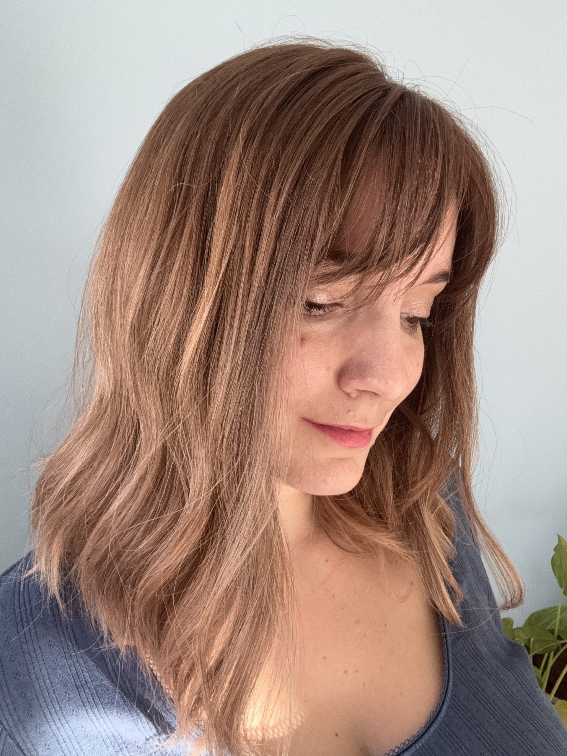 Parrucca Emilia per alopecia o calvizie femminile.
