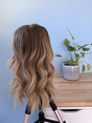 Volumateur capillaire Lace Romy pour alopécie androgénétique