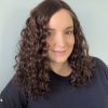 Volumateur capillaire en cheveux naturels chatain foncés pour alopécie, chute de cheveux. Solution cheveux clairsemés.