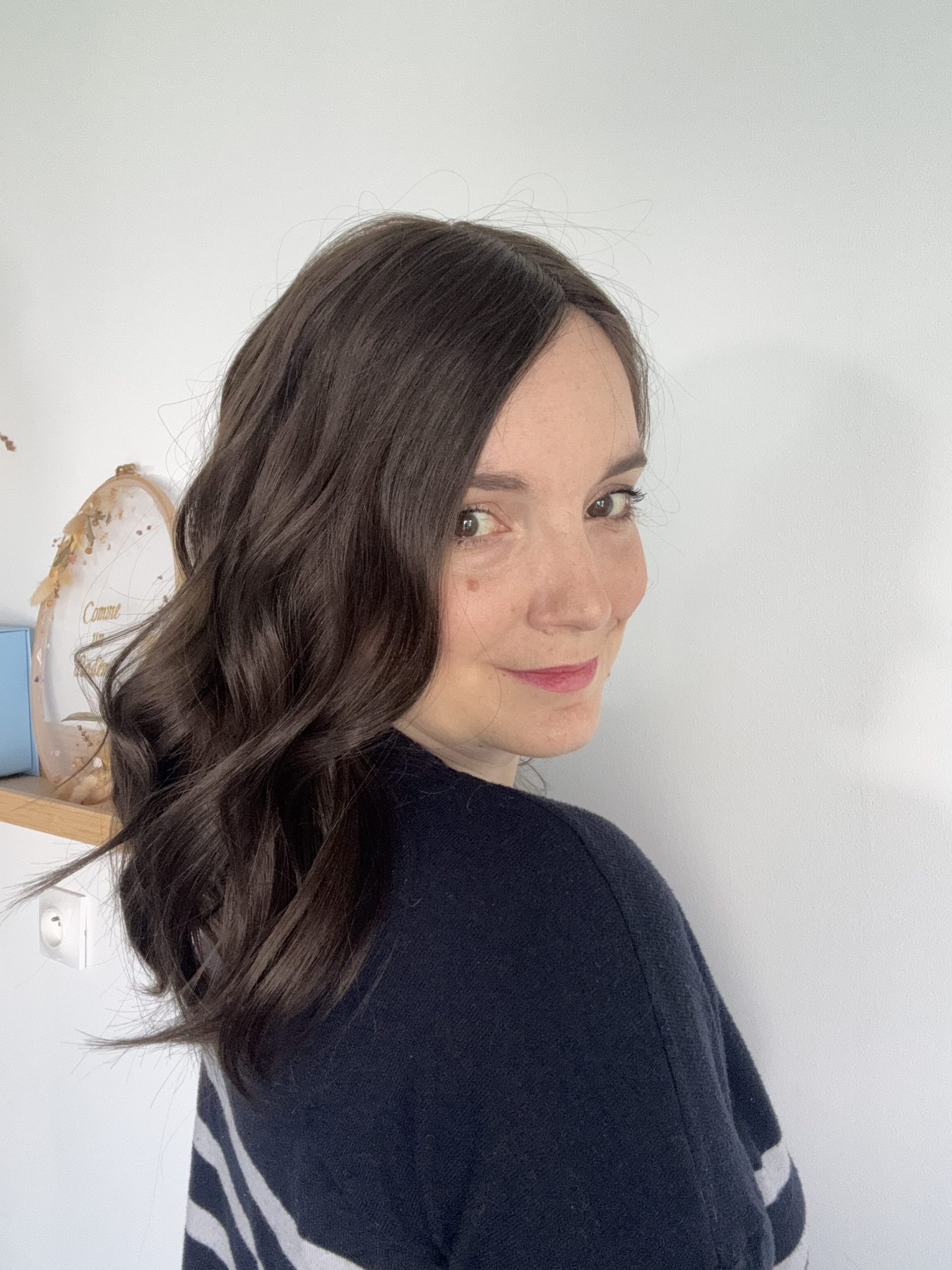 Toupet castano chiaro cenere in capelli naturali. Per alopecia androgenetica, capelli fini o diradati.