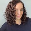 Volumateur capillaire en cheveux naturels chatain foncés pour alopécie, chute de cheveux. Solution cheveux clairsemés.
