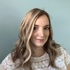 Volumateur capillaire blond clair méchés en cheveux naturels. Solution pour alopécie, chute de cheveux, perte de cheveux, cheveux fins ou clairsemés.