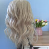 Volumateur capillaire en cheveux blancs naturels pour alopécie androgénétique, cheveux fins et clairsemés. Solution chute de cheveux.