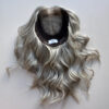 Volumateur capillaire en cheveux gris poivre et sel naturel pour alopécie androgénétique, chute de cheveux. Solution perte de cheveux, cheveux fins et clairsemés.