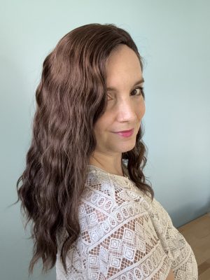 Dark chocolate brown hair topper with slight highlights, in Brazilian natural hair. Solution for hair loss, thinning hair.