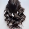 Volumateur capillaire Katie chatain foncé pour alopécie, cheveux fins et clairsemés. Solution perte de cheveux.