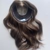 Volumateur châtain clair pour alopécie androgénétique, chute de cheveux ou cheveux fins et clairsemés. Solution chute de cheveux.